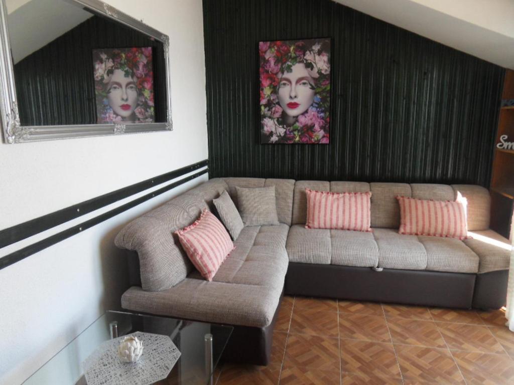 Sunset Beachfront Residence Rogoznica  Extérieur photo
